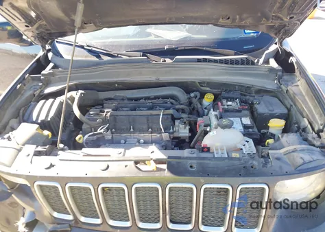 2021 Jeep Renegade Latitude Fwd z USA, uszkodzony, nr VIN ZACNJCBBXMPN25339